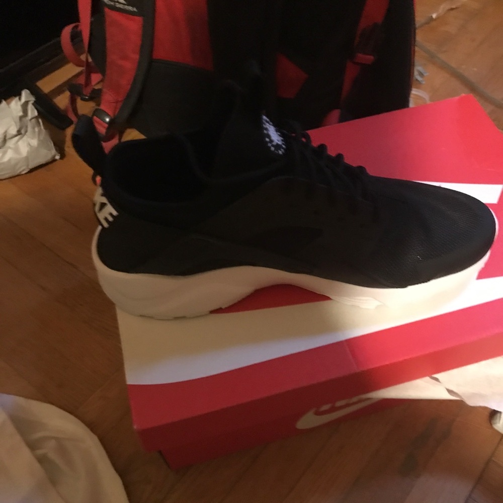 Meet your Posher, Carlos